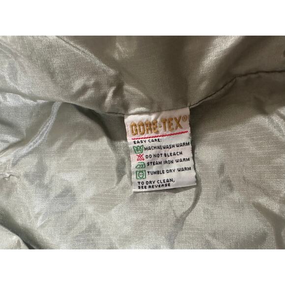 Vintage LL Bean Stawaway Goretex Plum Hooded Full Zip Jacket Womens Large VTG - Picture 5 of 9